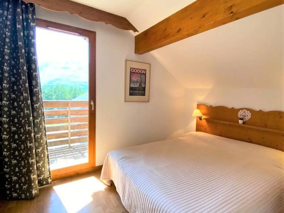 Chalet Mitoyen 3 Pieces, 8 Pers, Terrasse, Parking, Animaux Admis - Fr-1-504-626 Le Devoluy 0*,  France
